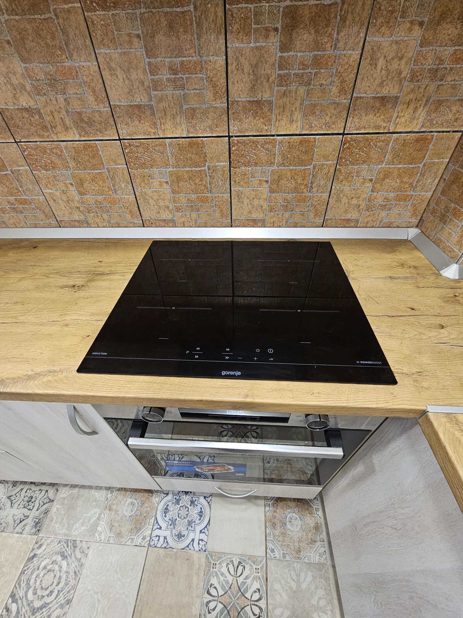 Ap cu 2 dormitoare de închiriat–Ultracentral, Oradea(zona Iuliu Maniu) — fotografia 5