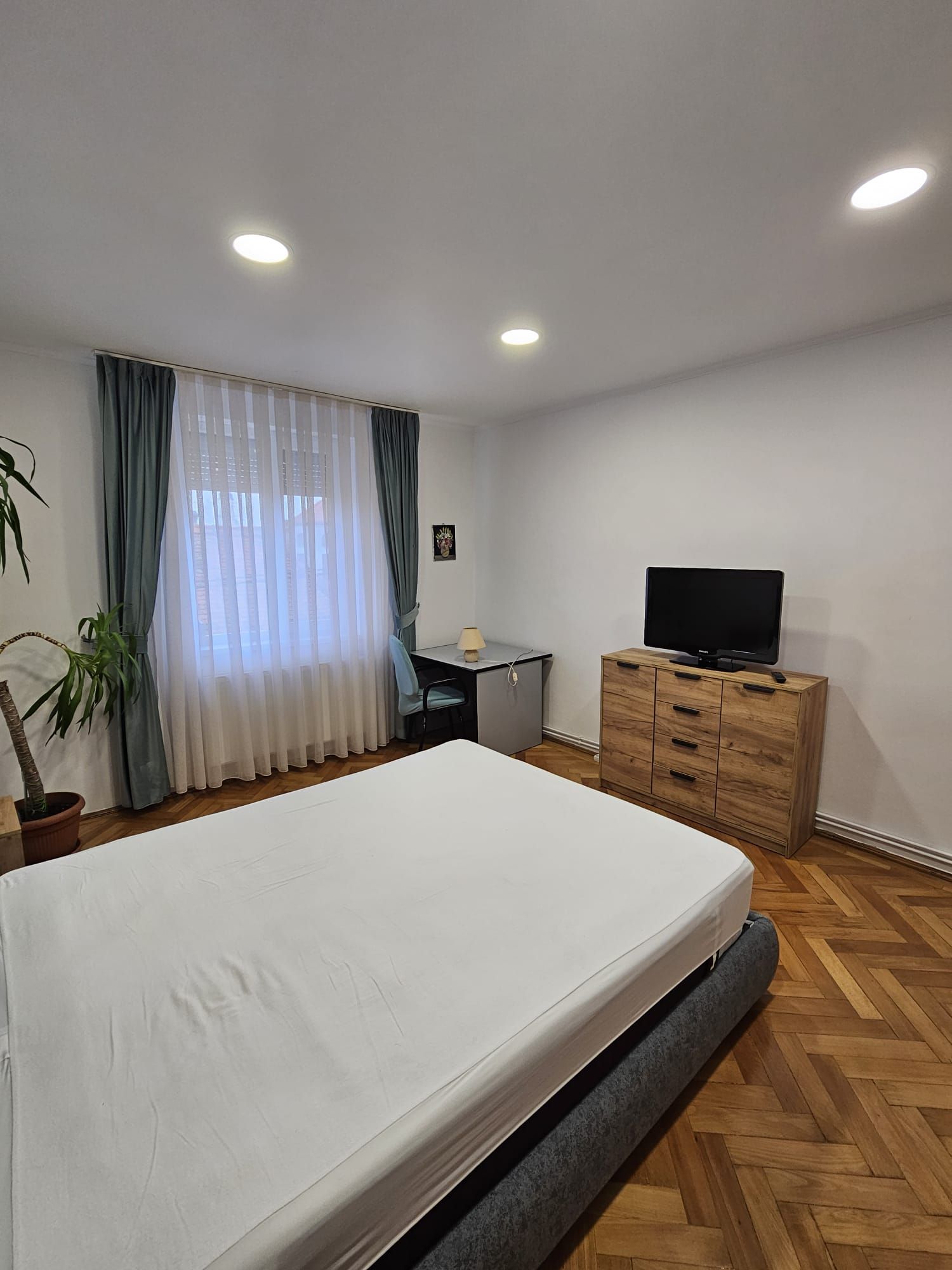 Ap cu 2 dormitoare de închiriat–Ultracentral, Oradea(zona Iuliu Maniu) — fotografia 7