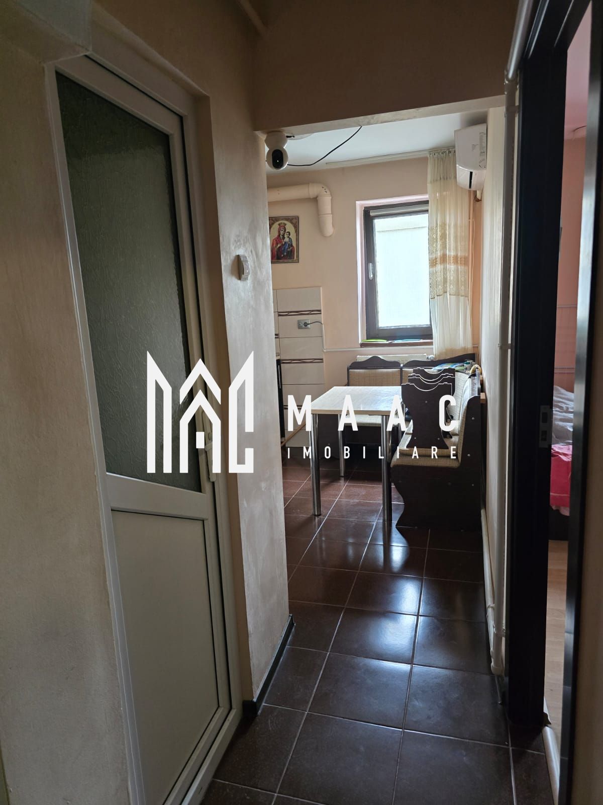 Garsonieră de vânzare | Cartierul Nord, Râmnicu Vâlcea | renovată — fotografia 3