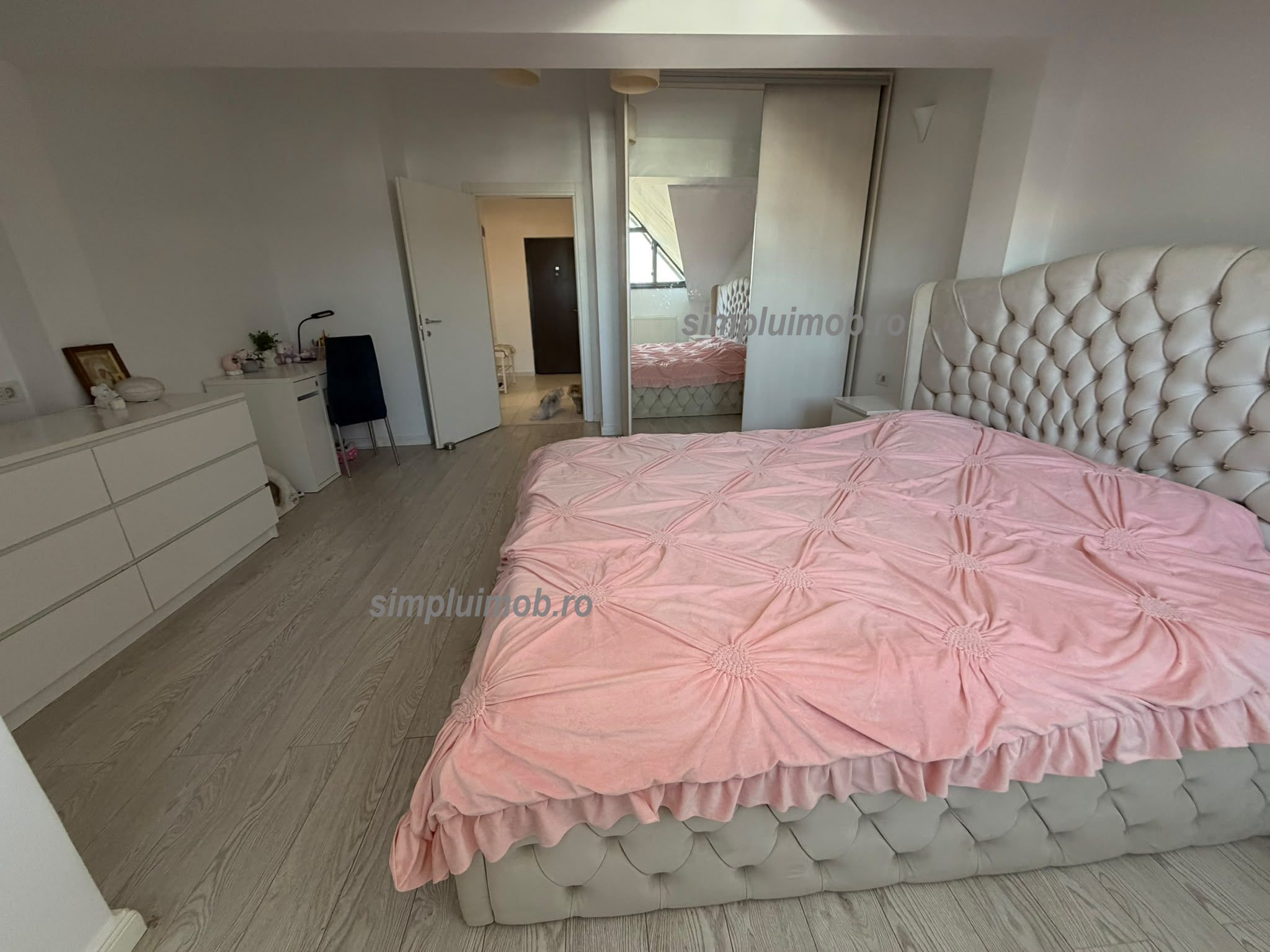 2 Camere 87mp Bloc 2020  Mobilat și Utilat cu pod depozitare — fotografia 11