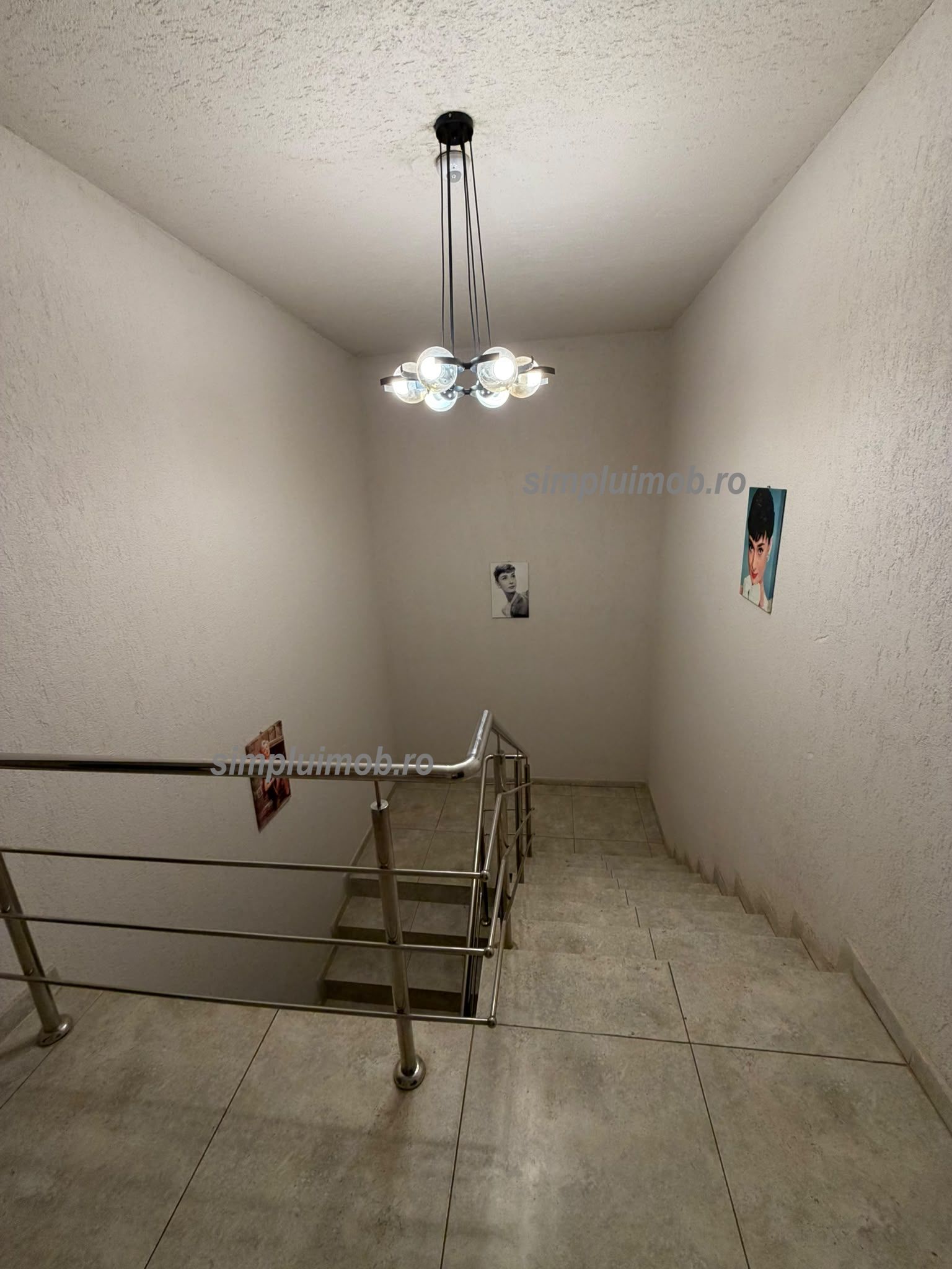 2 Camere 87mp Bloc 2020  Mobilat și Utilat cu pod depozitare — fotografia 8