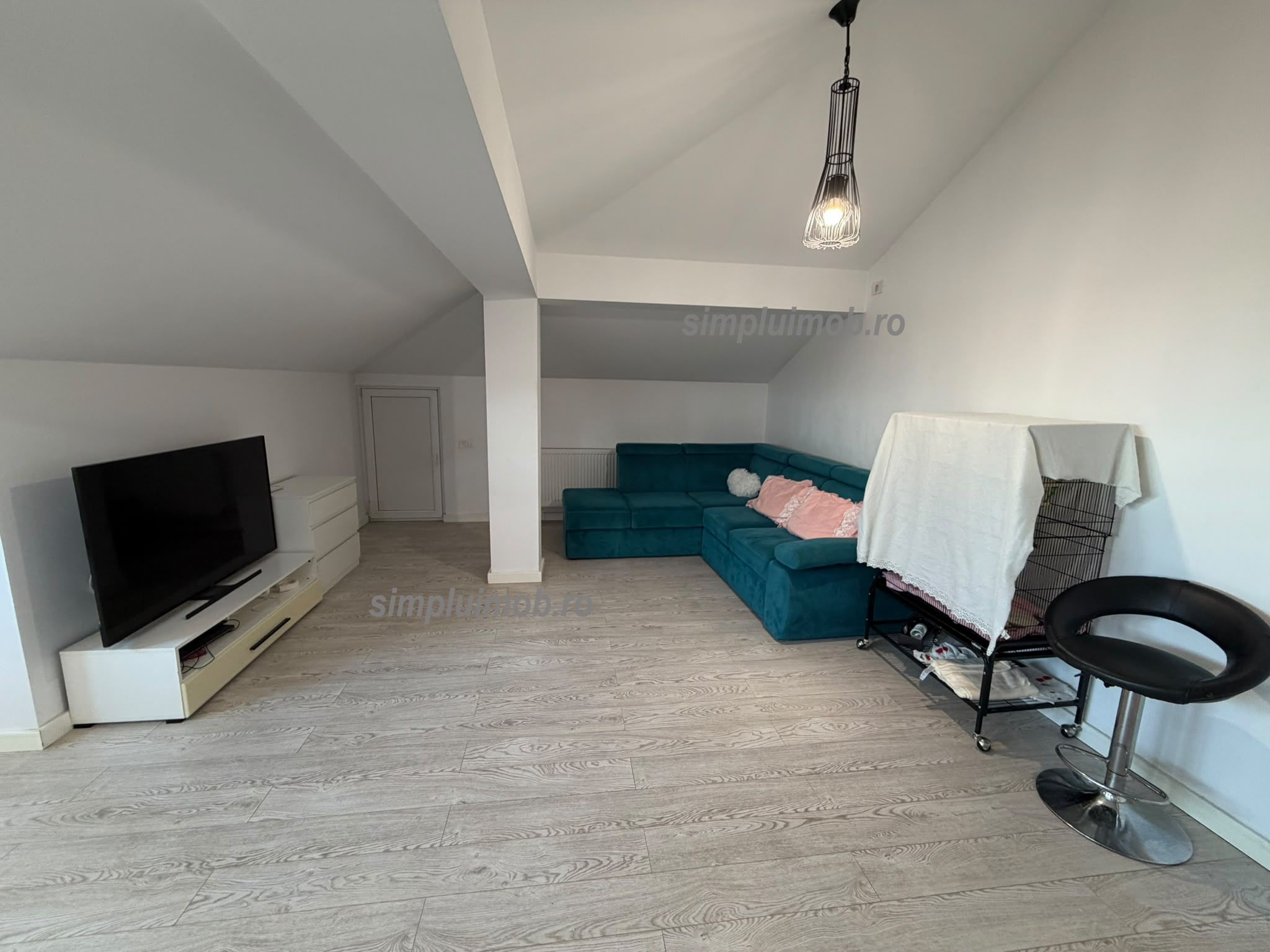 2 Camere 87mp Bloc 2020  Mobilat și Utilat cu pod depozitare — fotografia 9