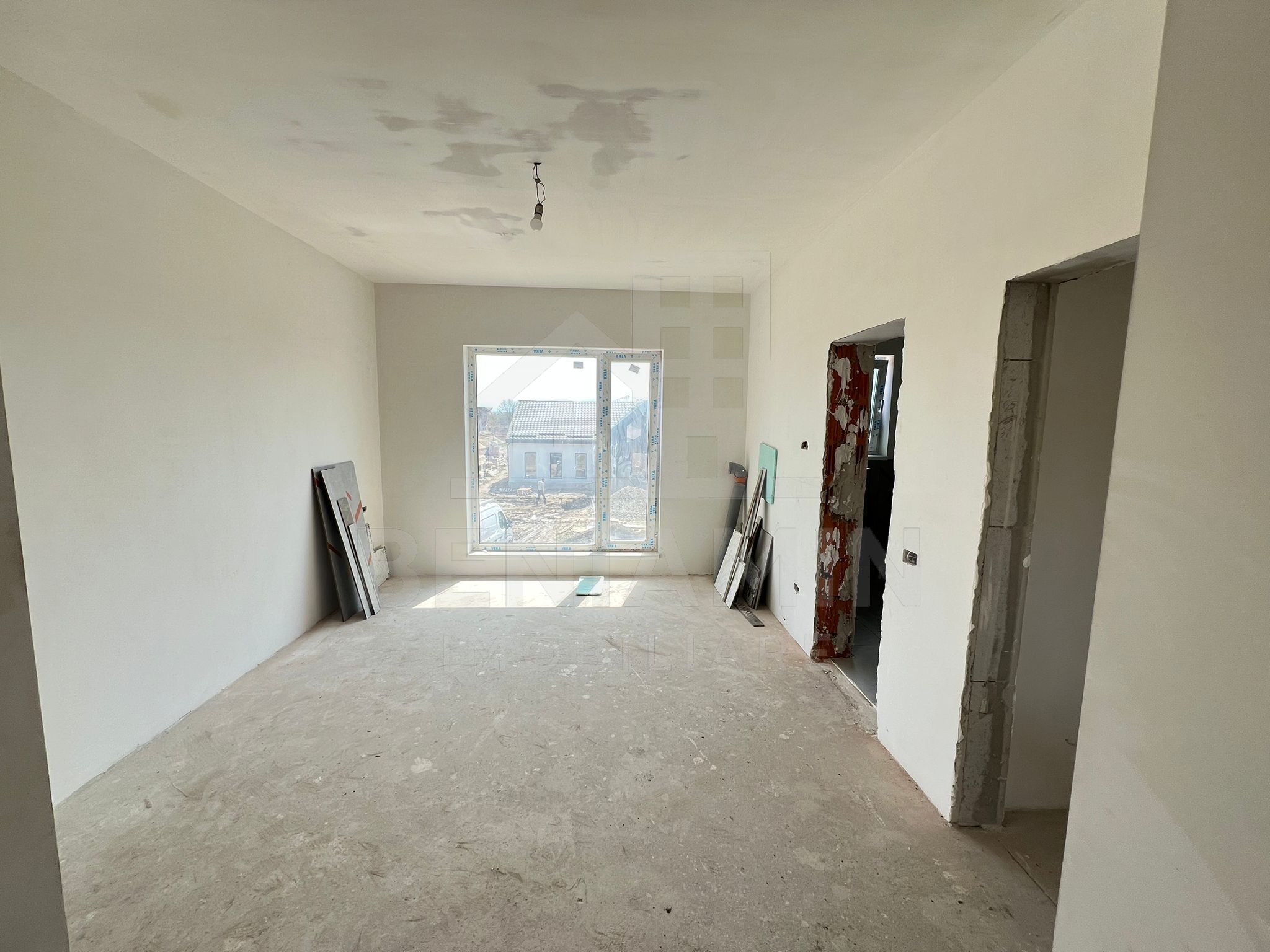 Casa-5 camere-P+1+P-147mp utili-600mp teren-Utilitati-Sanpetru — fotografia 5