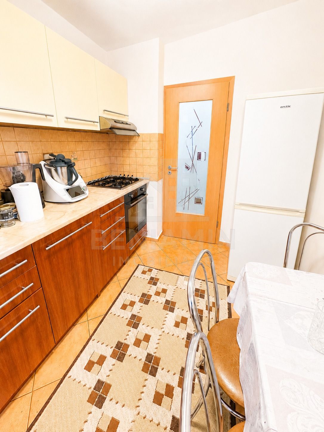 Apartament-2-Camere-39mp-Utili-Balcon-Mobilat-Utilat-Noua-Brasov — fotografia 3