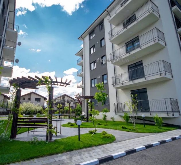 3 Camere Complex Nou Parcare Disponibila