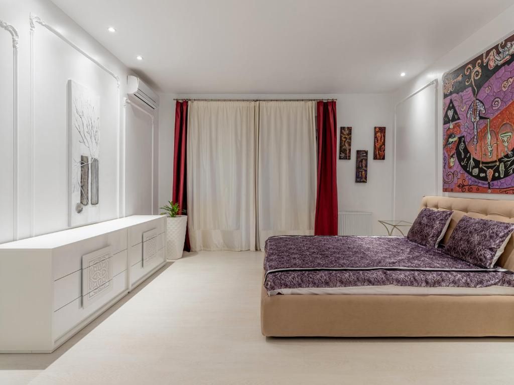 Prima linie | 5 camere | Vis-a-vis Herastrau | Pretabil rezidential & ambasada — fotografia 13