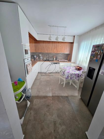 Vila de vânzare in centrul Com. Berceni I P+E+POD I COMISION 0% — fotografia 6