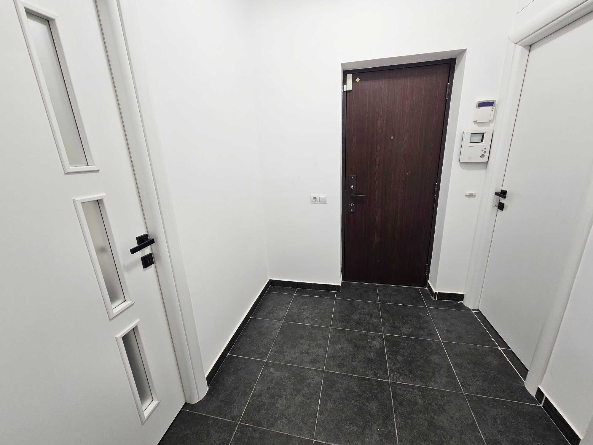 Casin Arcul de Triumf / Sandu Aldea - Inchiriere Ap. in Vila Office sup. 120MP — fotografia 4