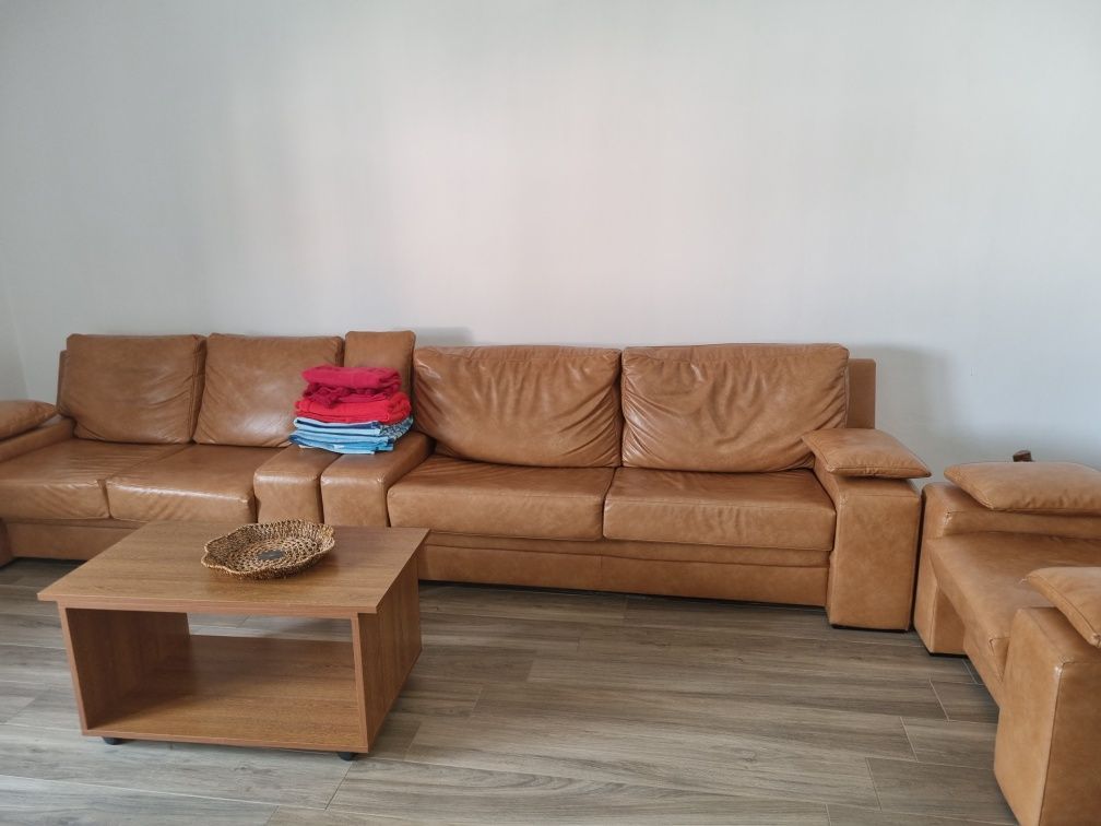BRASADAS vinde casă cu teren generos in zona 14 Mai. — fotografia 3