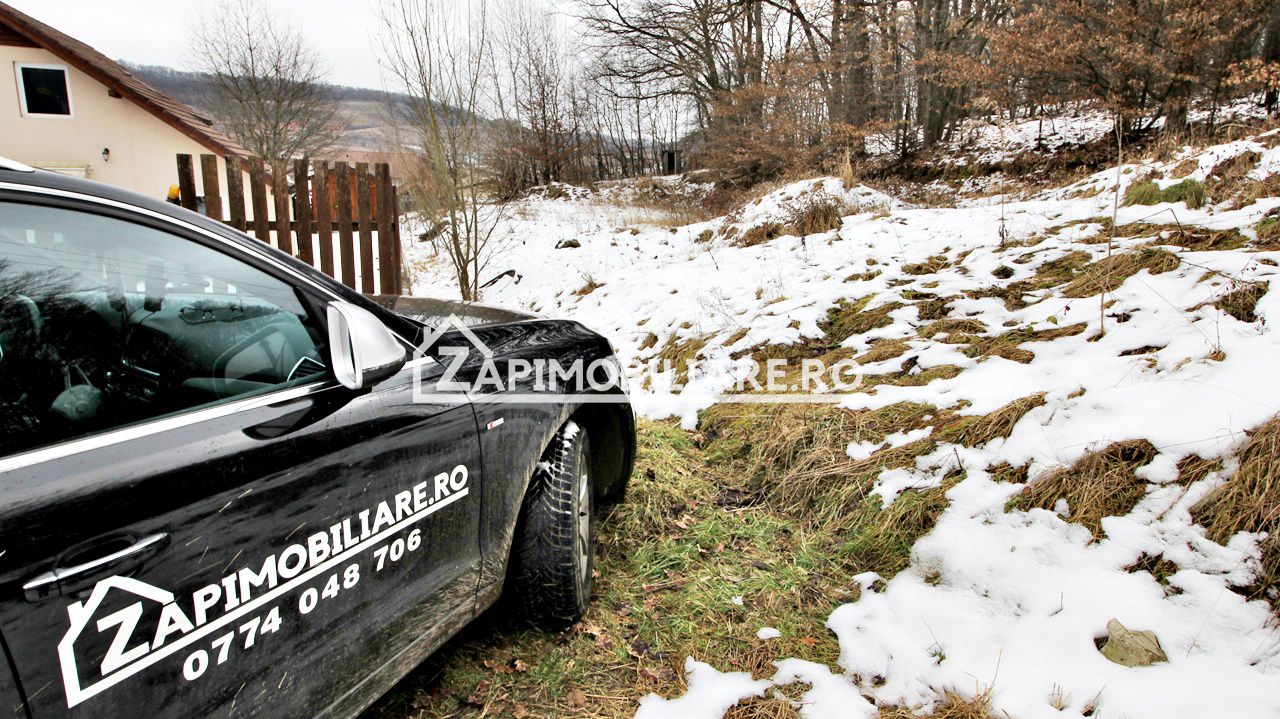 Teren 800 mp.  36 euro mp.Corunca zona Toyota — fotografia 4