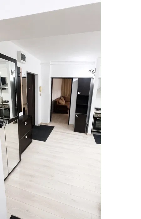 Apartament 2 camere, etaj intermediar, Dva Nord — fotografia 3