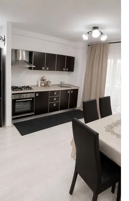 Apartament 2 camere, etaj intermediar, Dva Nord — fotografia 4