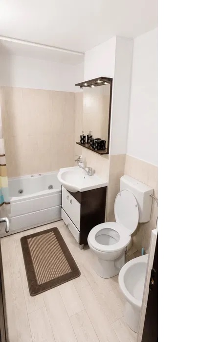 Apartament 2 camere, etaj intermediar, Dva Nord — fotografia 5