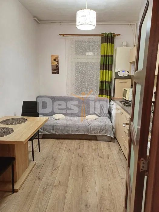 Garsoniera in cartier de case, la curte, pet friendly, Centrul istoric — fotografia 3