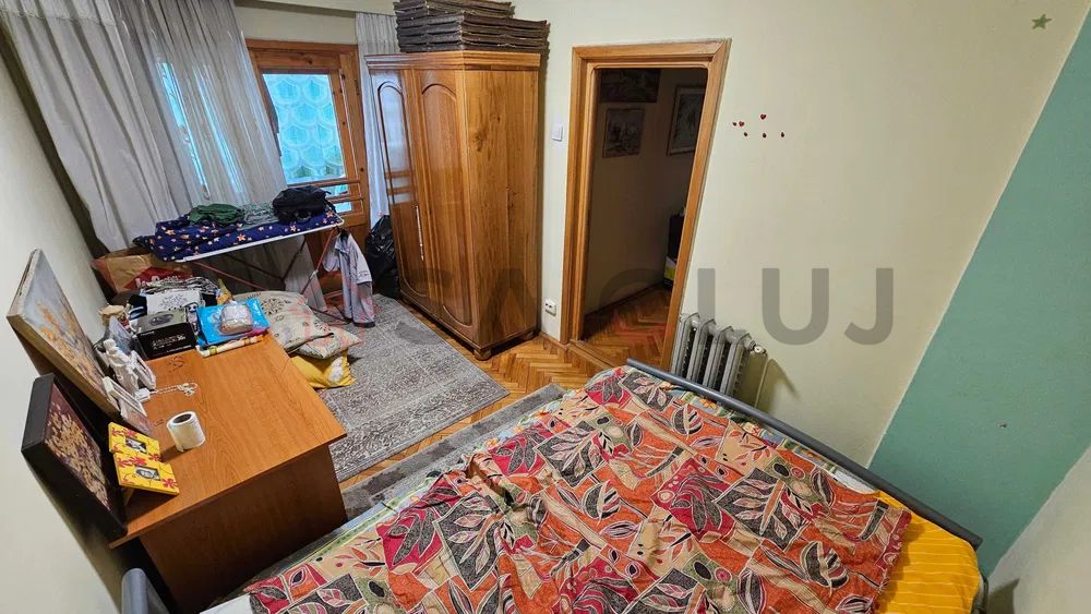 4 camere zona Ion Mester — fotografia 3