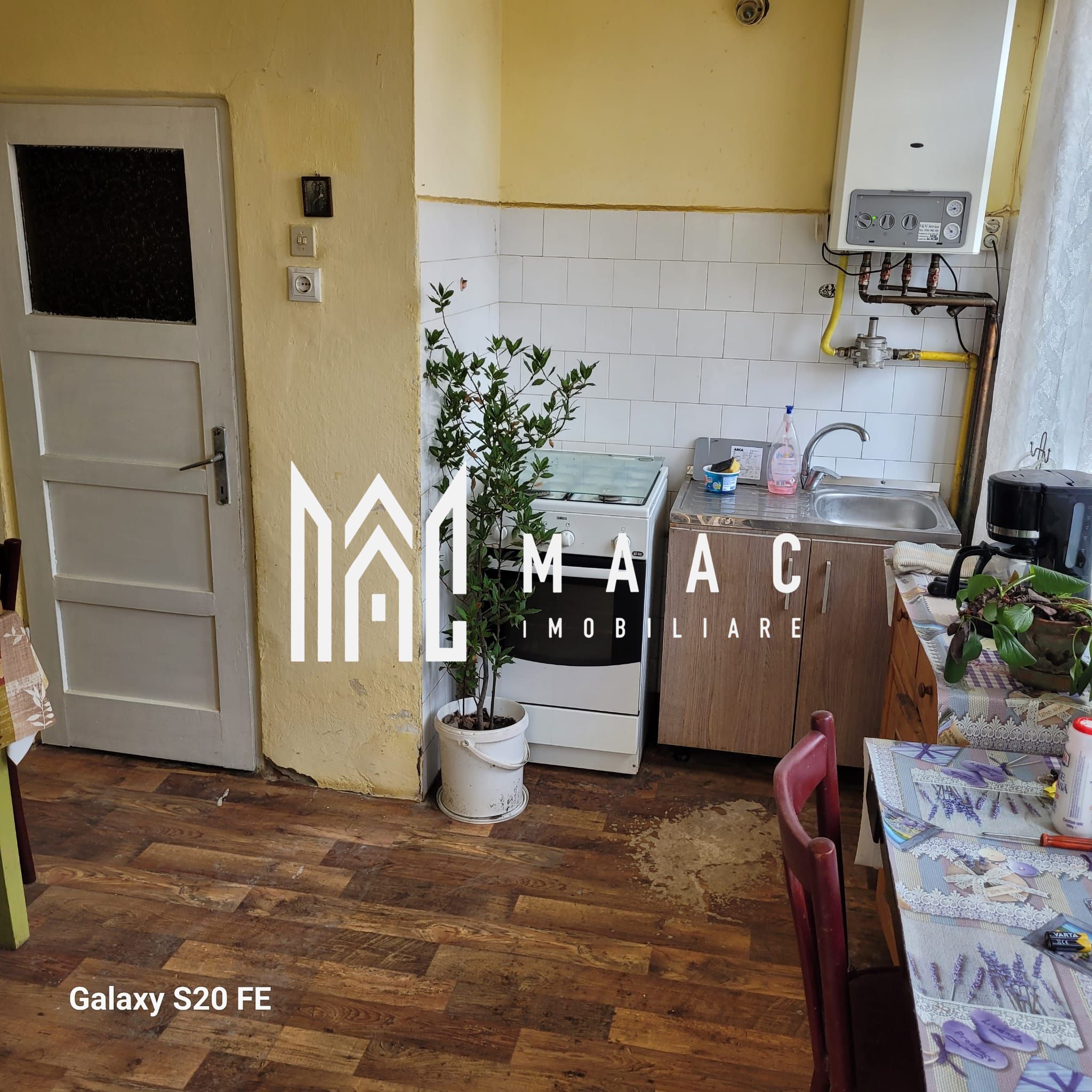 Cisnadie I Central I Casa de renovat I 500 mp teren — fotografia 15