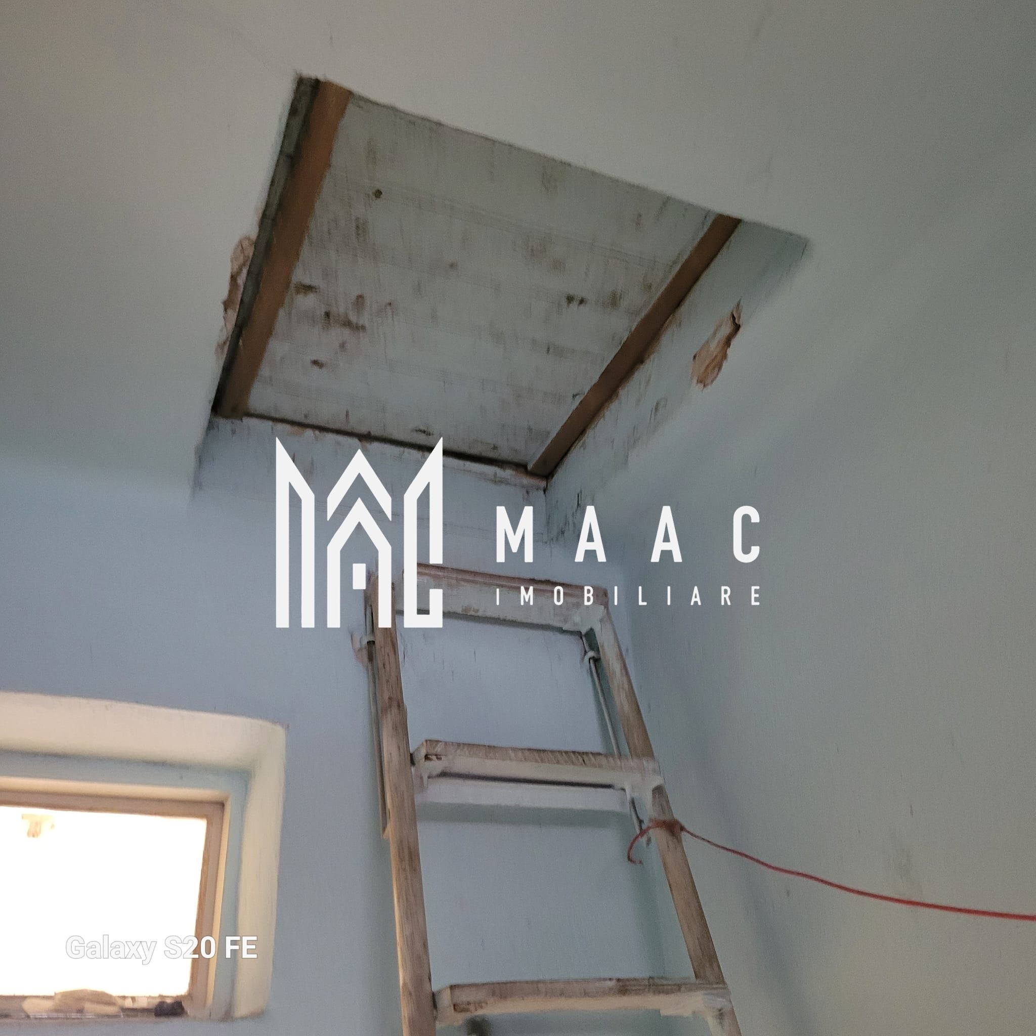 Cisnadie I Central I Casa de renovat I 500 mp teren — fotografia 9