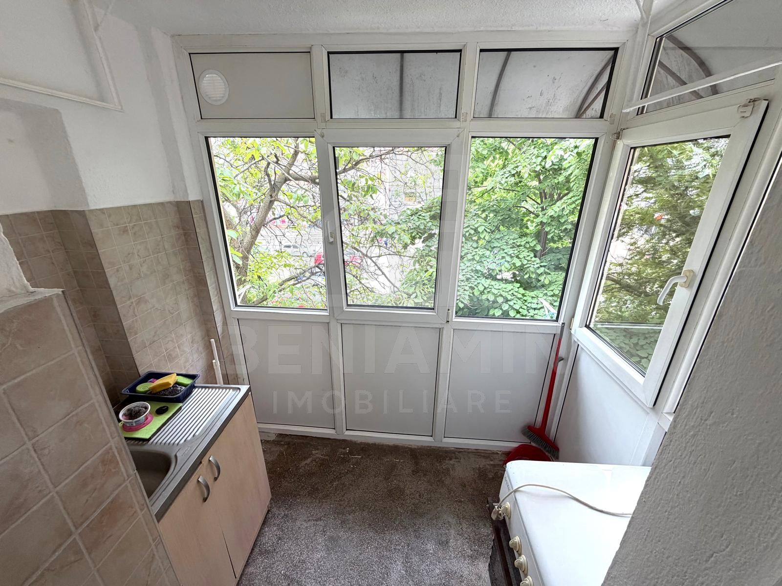 2 camere decomandat - etaj 2 - 52mp - teava de gaze - Sarari — fotografia 4