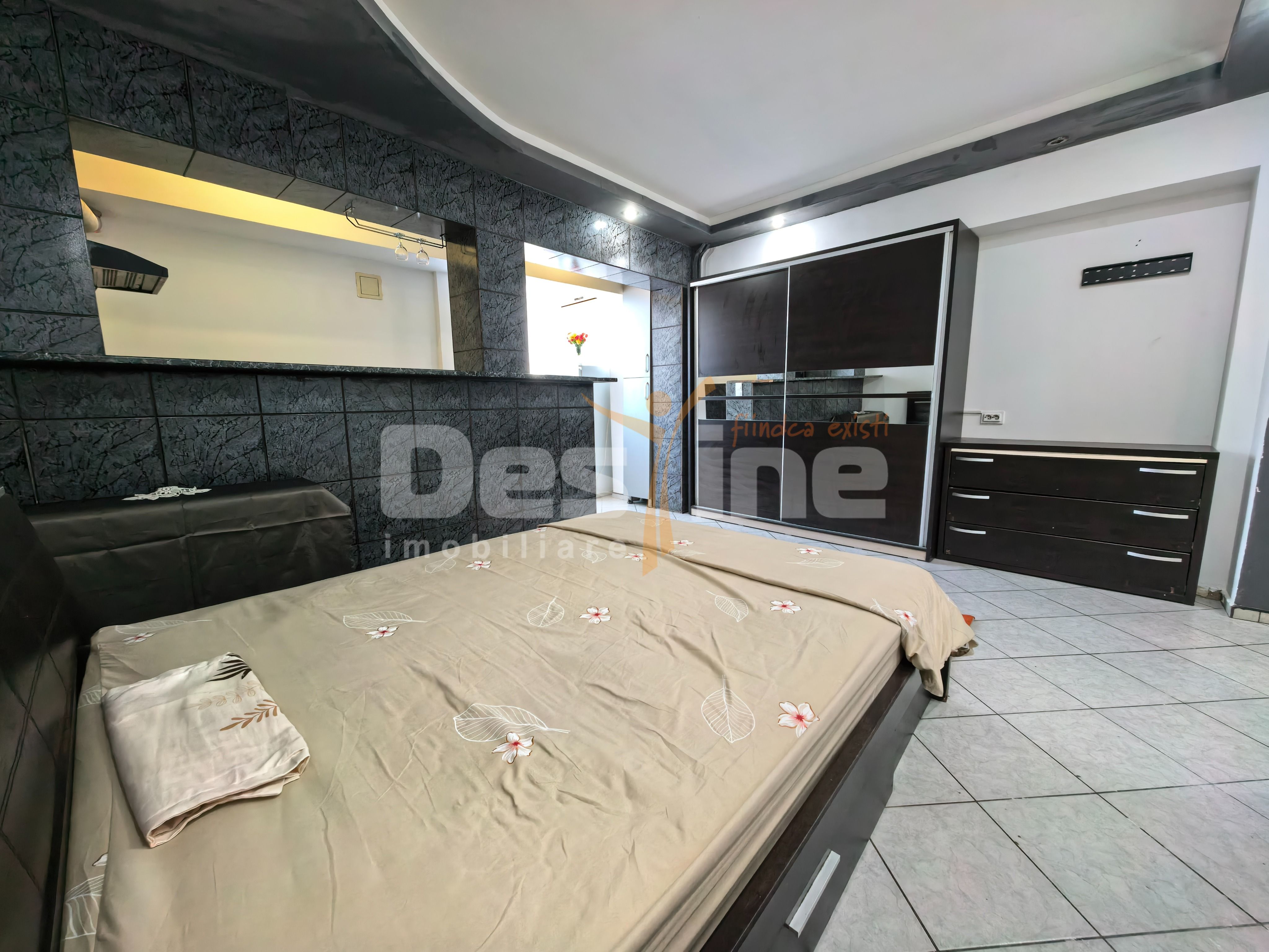 Chirie Garsonieră 24 mp Etaj 1 mobilata și utilată — fotografia 4