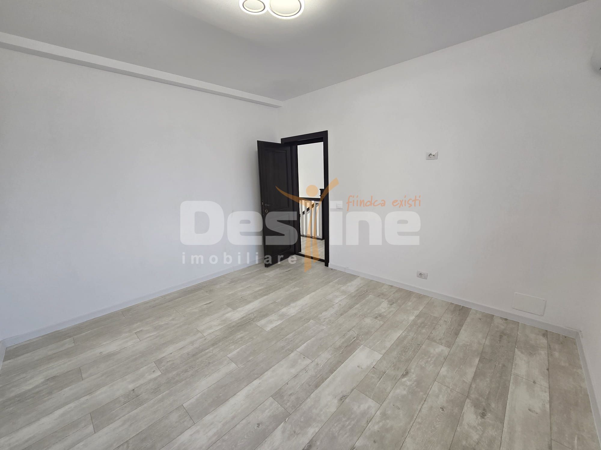 Vilă 4 camere la cheie | Copou - Breazu — fotografia 7