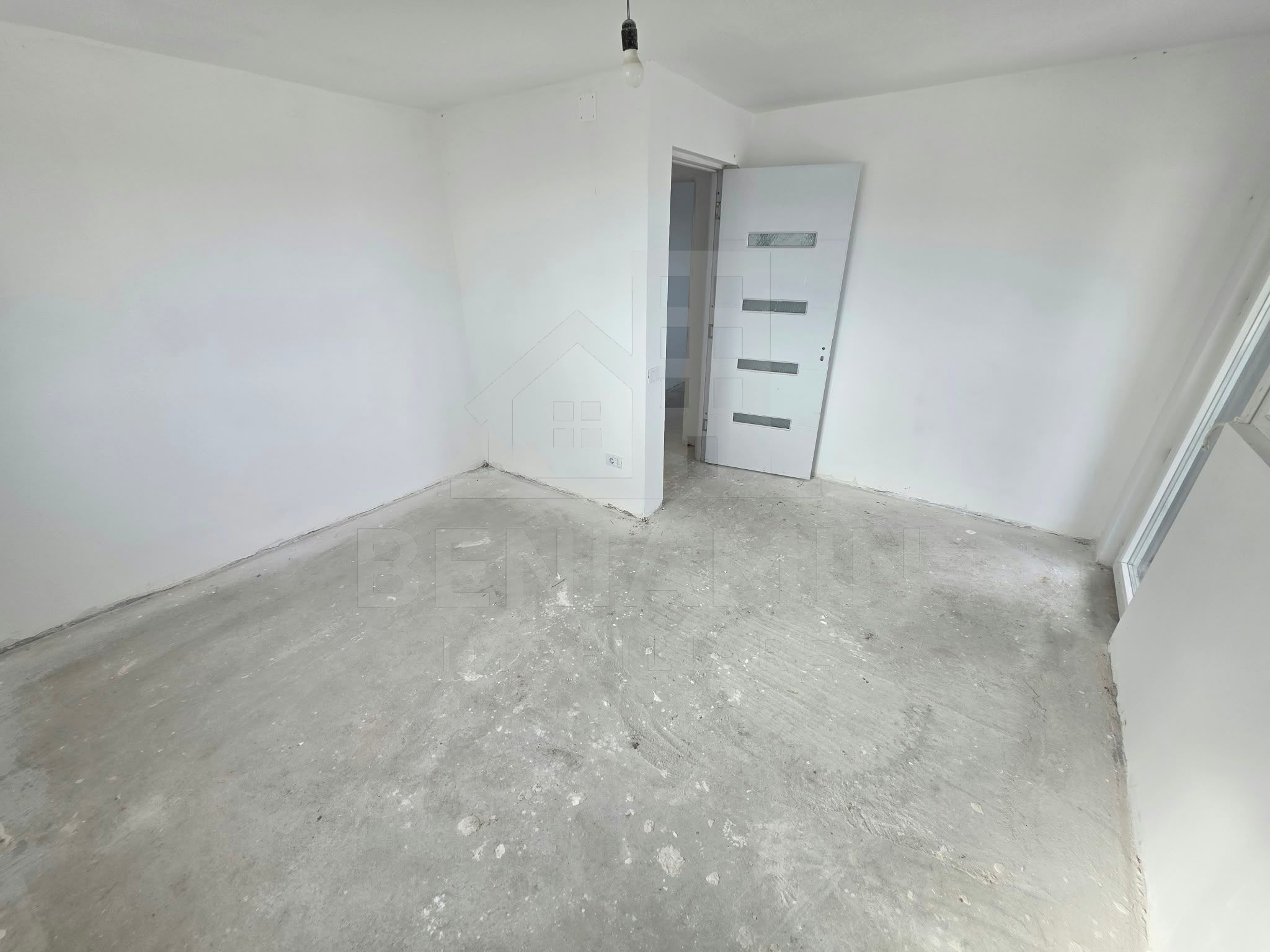 De vanzare Casa / Vila moderna cu 5 camere in zona Metro 346mp — fotografia 5