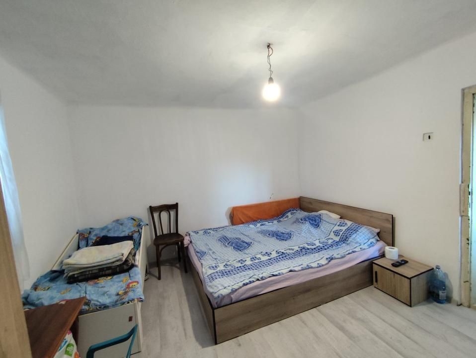 Casa Batraneasca cu 1410 mp teren, Cocorastii MIslii. — fotografia 7