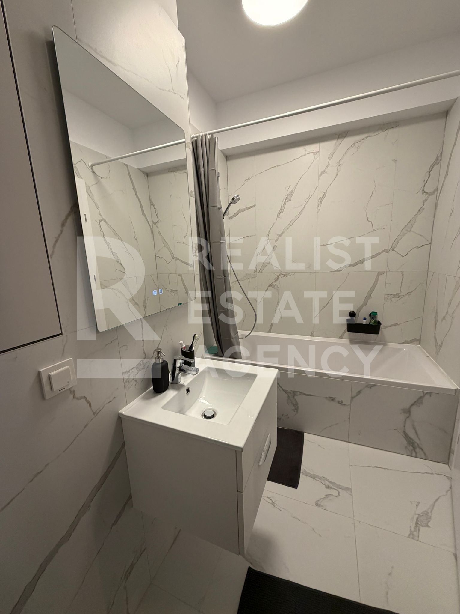 Chirie, apartament, 2camere + Parcare, First Estates Pipera, București — fotografia 10