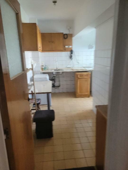 BRASADAS închiriază ap 2 camere decomandate Piata Unirii. — fotografia 3