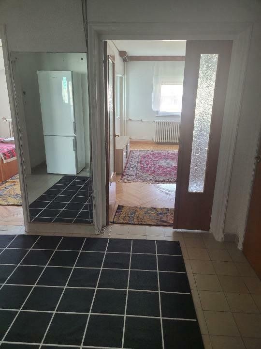 BRASADAS închiriază ap 2 camere decomandate Piata Unirii. — fotografia 4