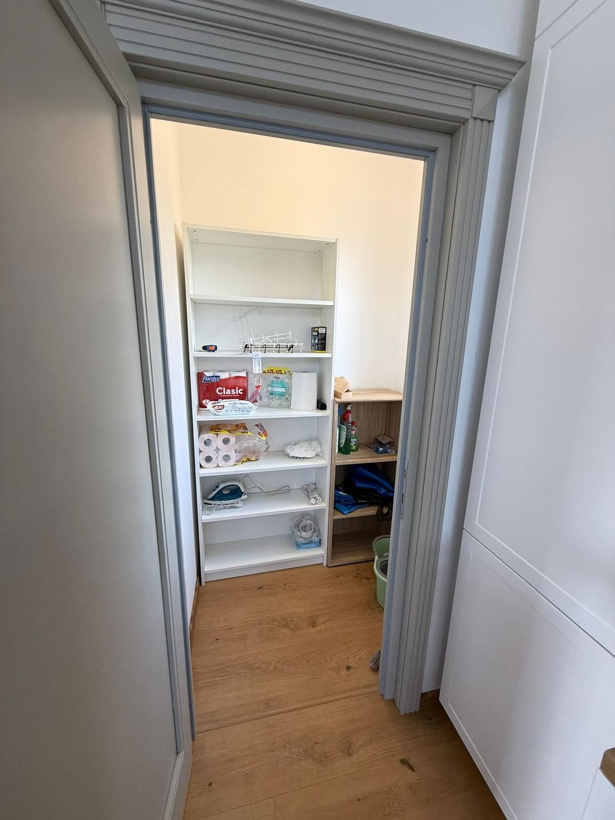 Casa 4 camere,2bai, 700 mp teren,mobilată si utilată — fotografia 11