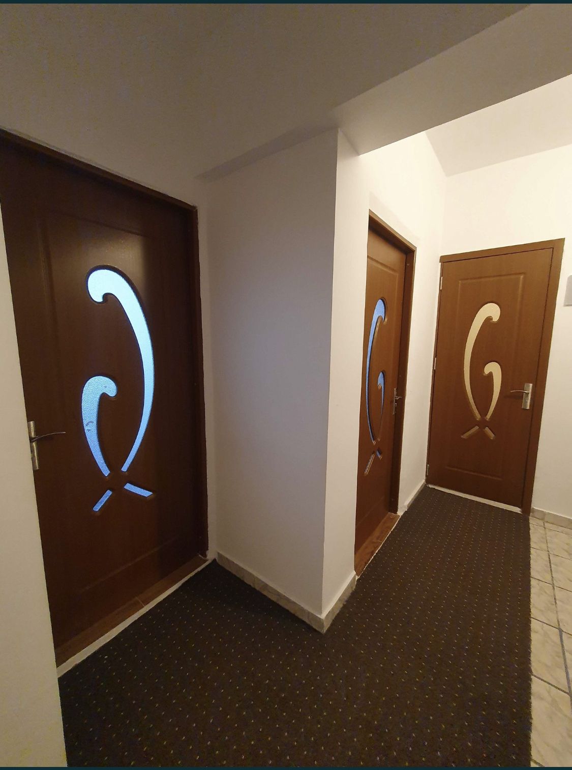 Vand apartament 2 camere — fotografia 6