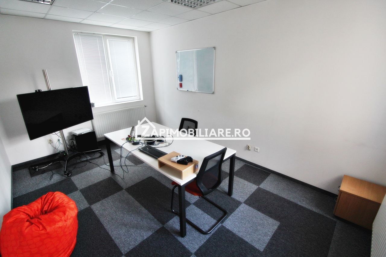 Spatii birouri - Zona Centrala - cuprinse intre 97 mp si 446 mp — fotografia 9