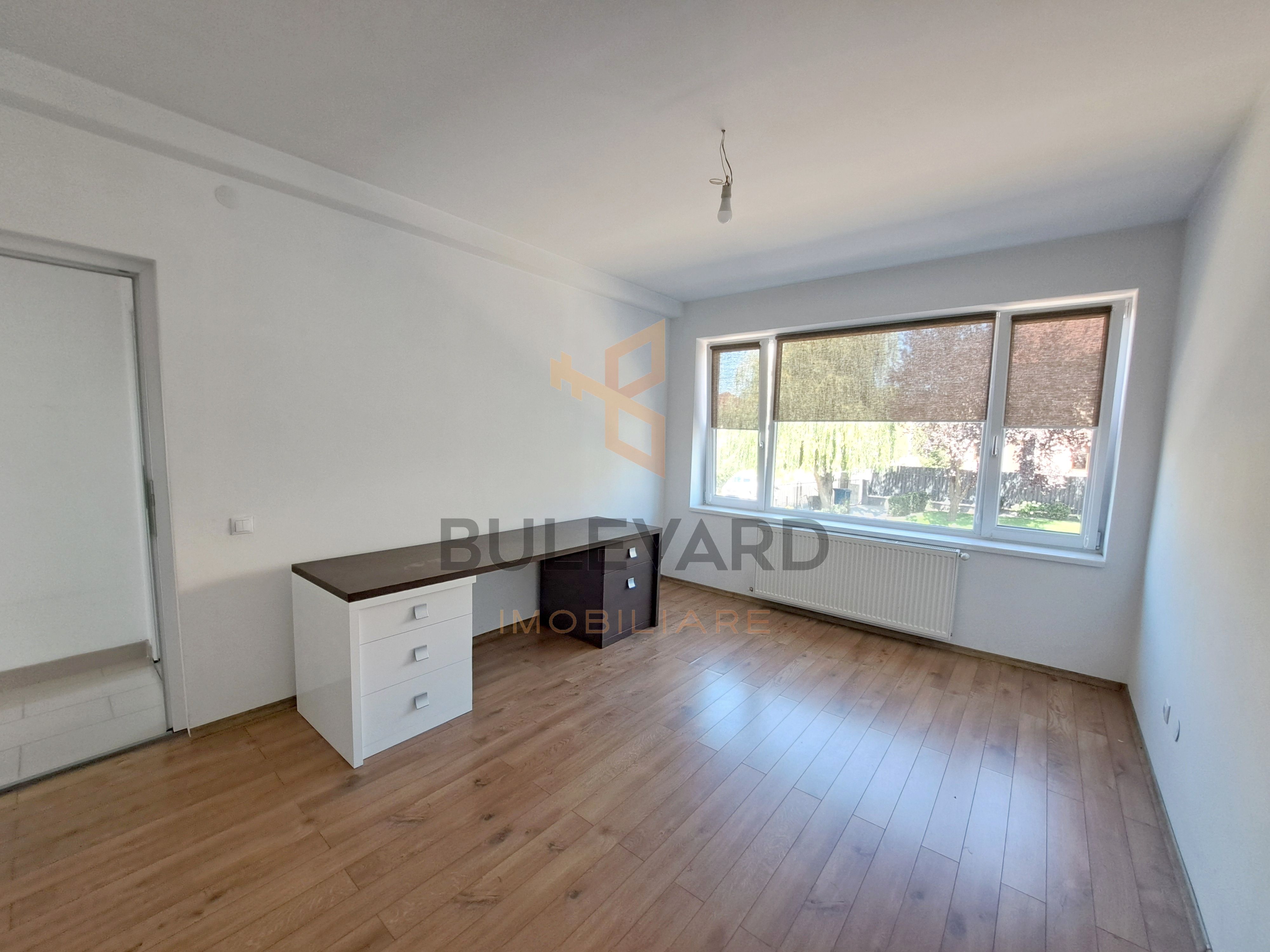 Casa tip dulplex 120 mp + 80 mp terase + garaj, zona Liceu Waldorf — fotografia 17