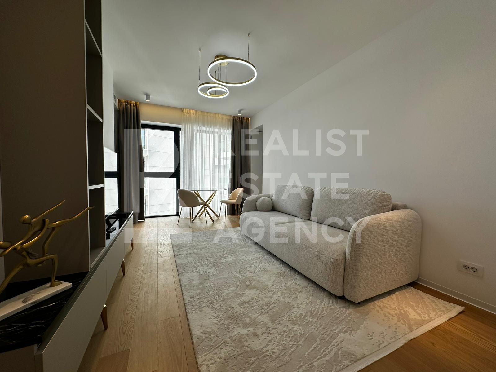 Studio dublu - One Lake Club