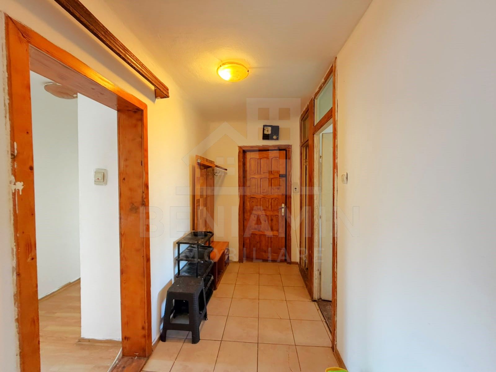 Apartament 4 camere decomandat - Spitalul Judetean - 80mp -1983 — fotografia 9