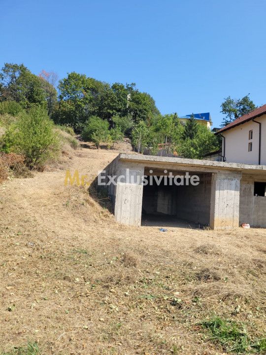 Teren intravilan Turcesti (Pitesti) - 1083 mp, demisol executat — fotografia 4