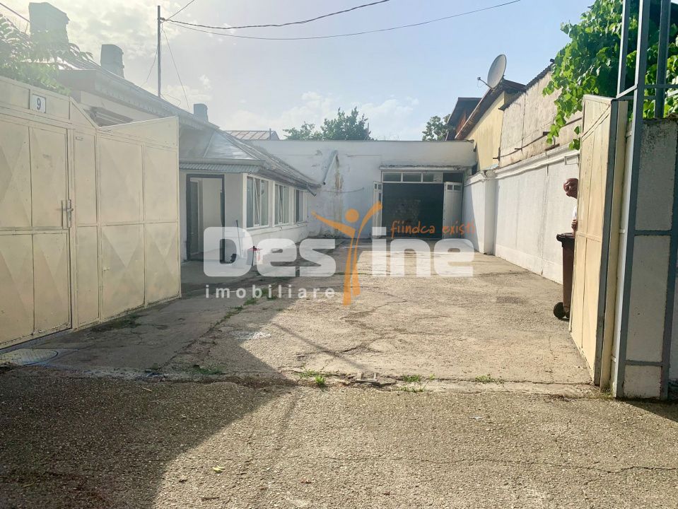 Depozit + Casă + Curte | Ideal  Afacere și Locuit — fotografia 11