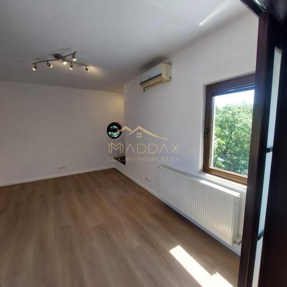 Vanzare 5 camere/PENTHOUSE PREMIUM KISELEFF /Stil Art Deco-Bauhaus/ Terasă 24 m — fotografia 5
