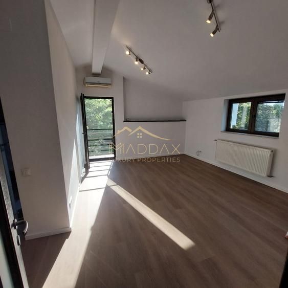 Vanzare 5 camere/PENTHOUSE PREMIUM KISELEFF /Stil Art Deco-Bauhaus/ Terasă 24 m — fotografia 9