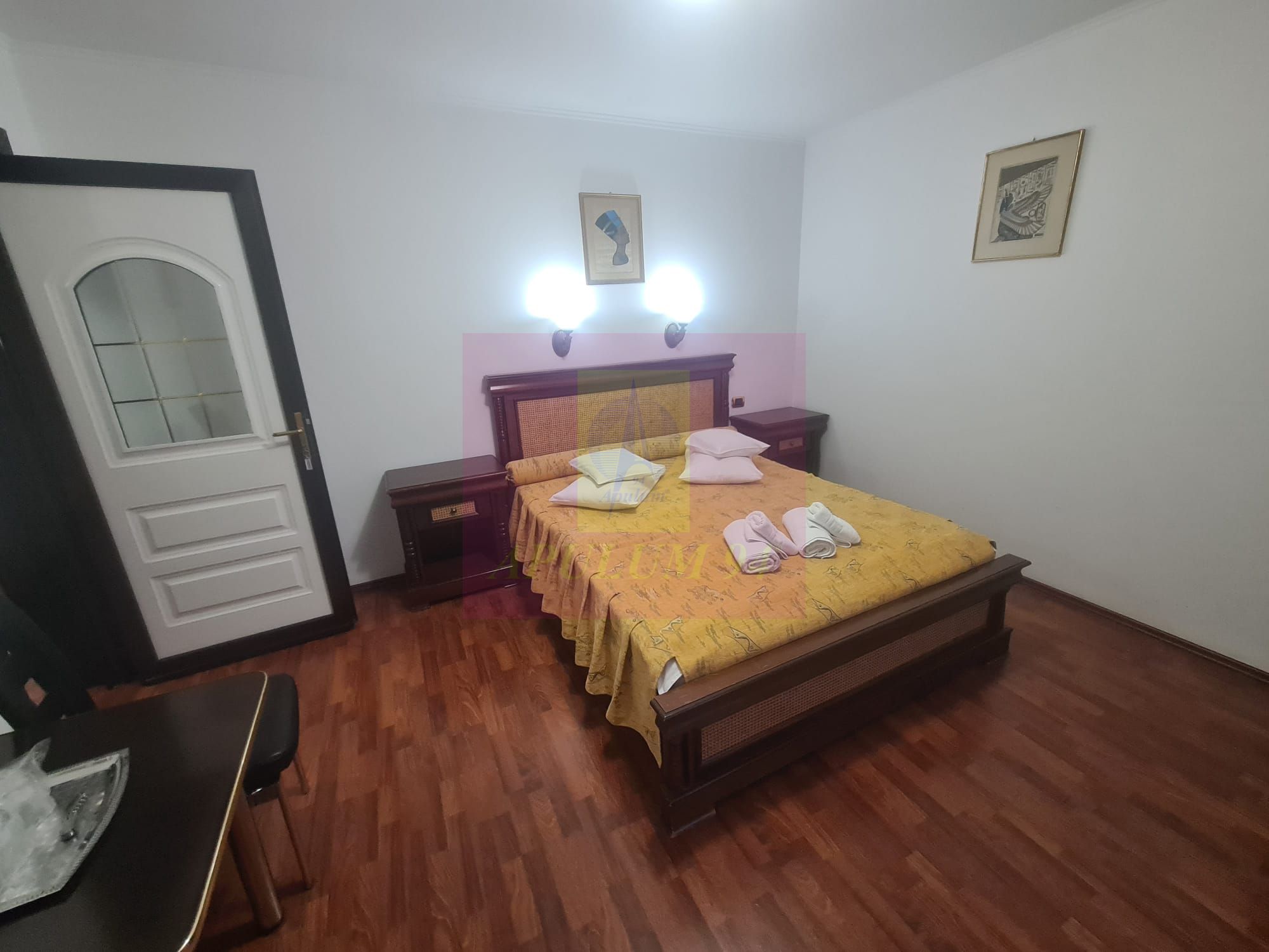 Hotel Boutique de vanzare in Sinaia — fotografia 3