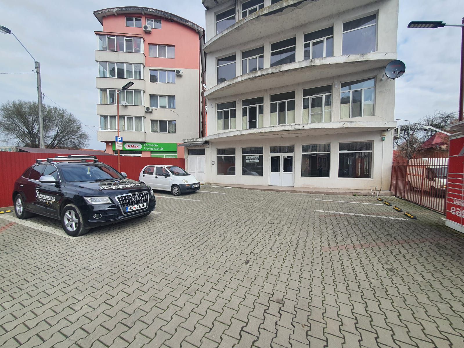 Spatiu comercial 300mp utili+parcari zona Gara Mică 5 eur mp — fotografia 7