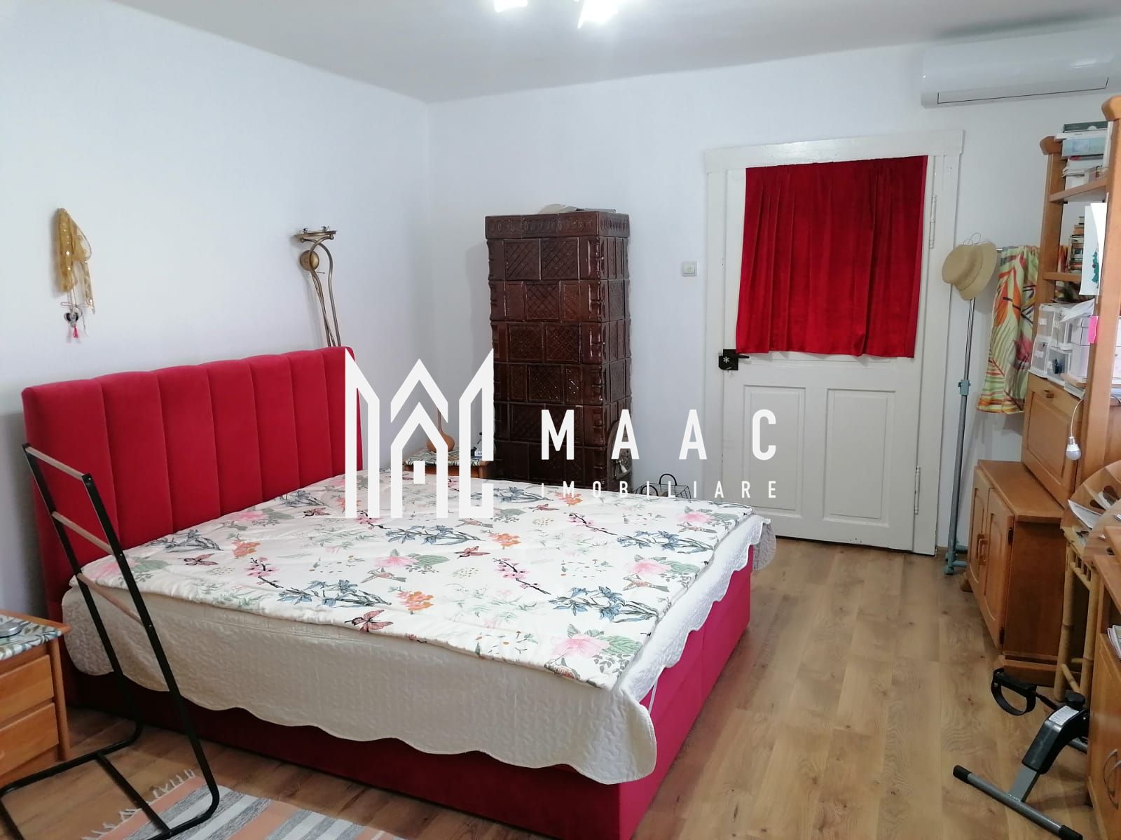 Casa individuala | Teren 868 MP | 2 bai | Pivnita | Arpasu