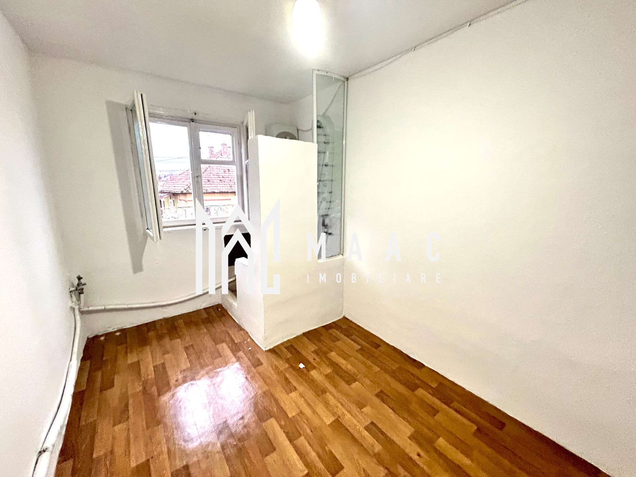 Garsonieră 12 MP | Etaj 1 |  Cisnădie | Ideală pentru Investiție — fotografia 2