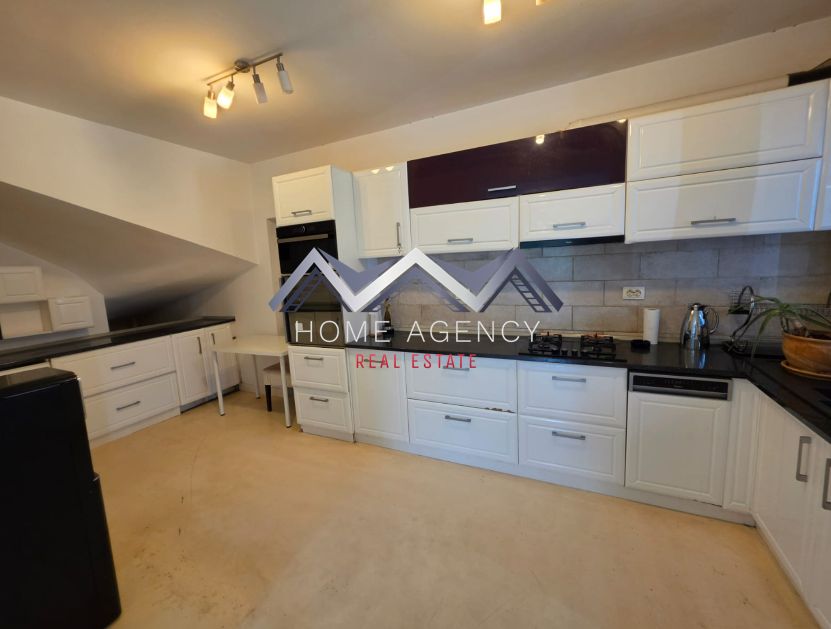 Domeniu privat în Corbeanca – 2 vile, 3.278 mp teren, piscină — fotografia 6