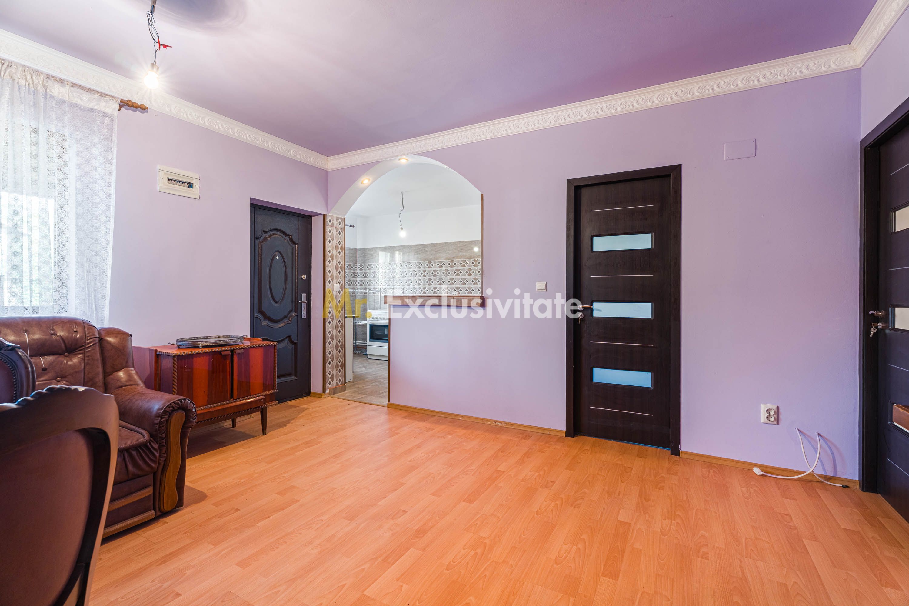 Casa Buturugeni de 3 camere plus mansarda — fotografia 3