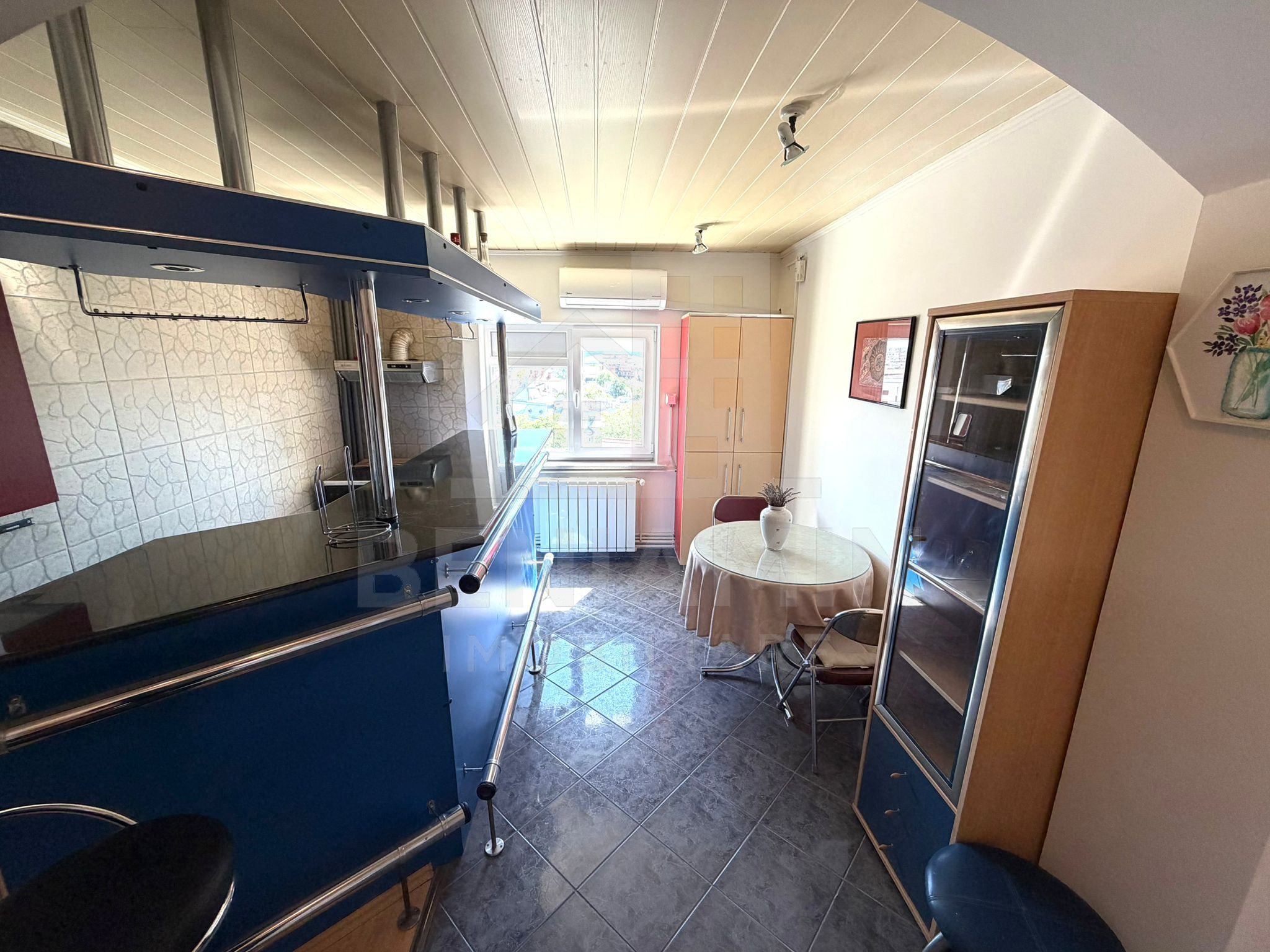 Apartament de 3 camere decomandat 74mp etaj 5 -centrala - Brazda — fotografia 6