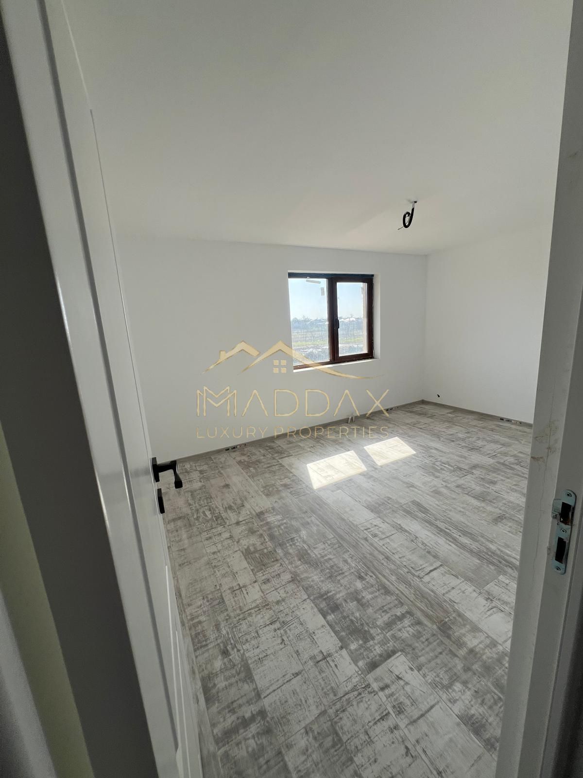 Vila moderna 4 camere // 114 // teren 440mp / Tunari/ Localitatea Dimieni — fotografia 8