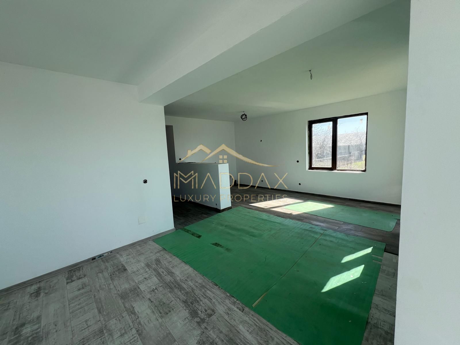 Vila moderna 4 camere // 114 // teren 440mp / Tunari/ Localitatea Dimieni — fotografia 9