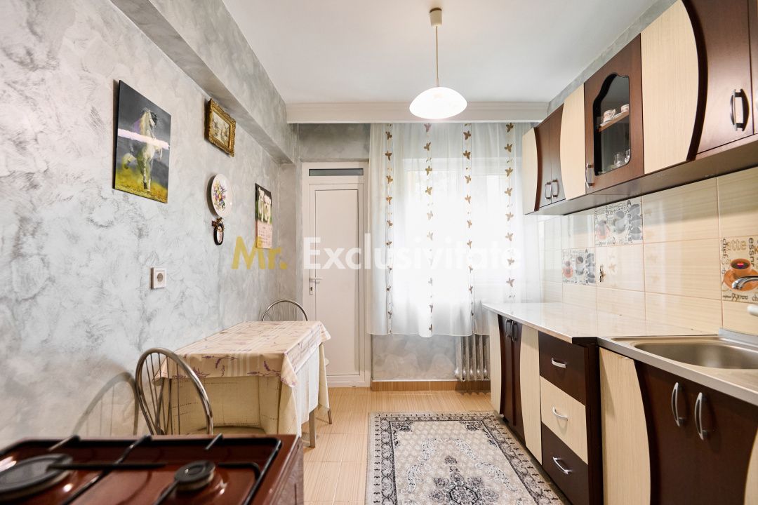 Apartament decomandat  4 camere -  etaj intermediar - Cartier Nord — fotografia 5