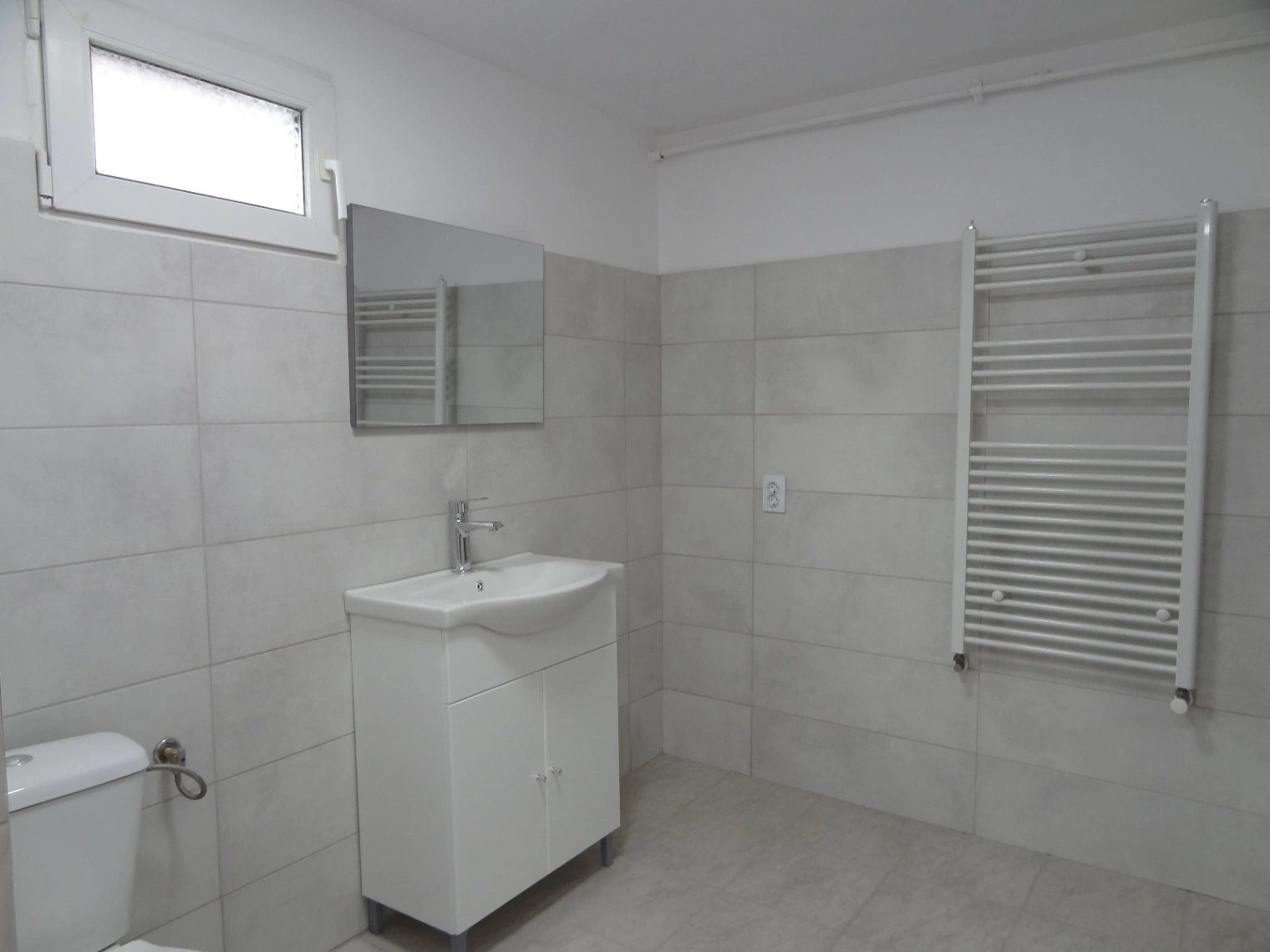 PROPRIETAR – Casă individuală renovată, 5 camere, teren 543 mp – Domnești — fotografia 14